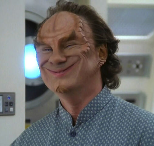 File:Phlox grinning.jpg