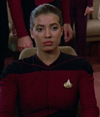 File:Female conn officer, 2365.jpg