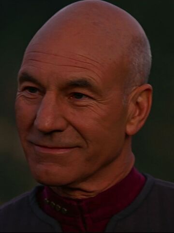 Файл:Jean-Luc Picard 2375.jpg
