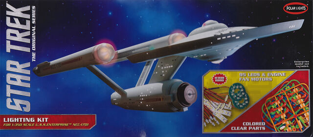 File:Polar Lights Enterprise accessories set MKA006 2012.jpg
