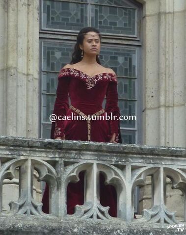 File:Merlin-Season-5-Filming-merlin-on-bbc-31223895-500-632.jpg