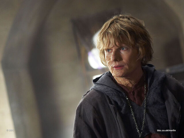 Archivo:Edwin-merlin-villains.jpg