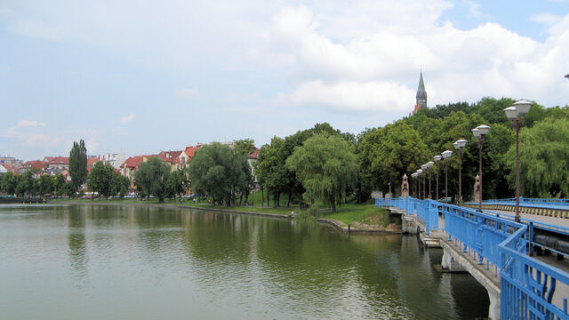 Plik:Panorama miasta.jpg