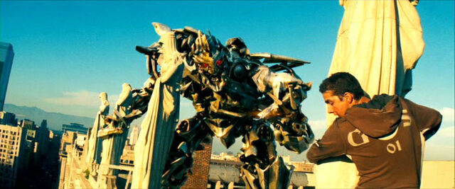 File:2007Sam+Megatron.jpg