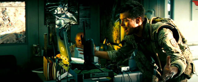 File:LennoxonLapTop.jpg