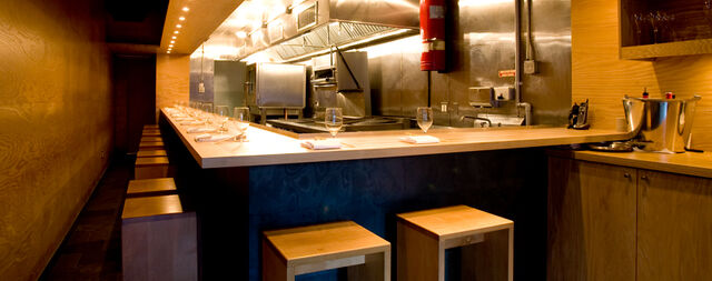 File:Momofuku.jpg