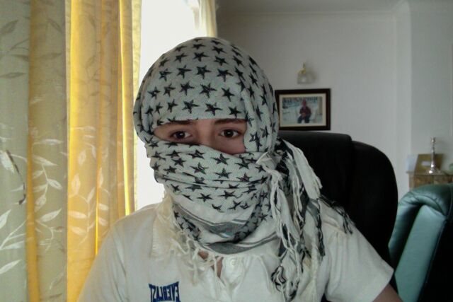 File:Robert Keffiyeh.jpg