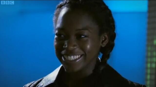 File:Anishia smile.jpg
