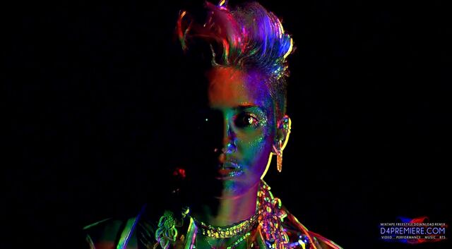 File:Big-Sean-Fire-Starring-Miley-Cyrus-Video-1.jpg
