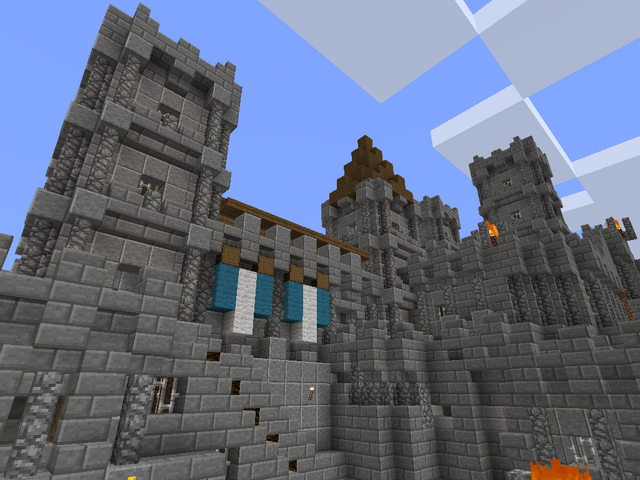 File:Minecraft medieval castle.png