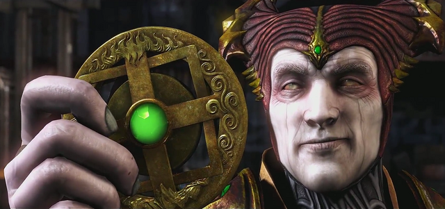 File:Shinnok holding Amulet MKX.png