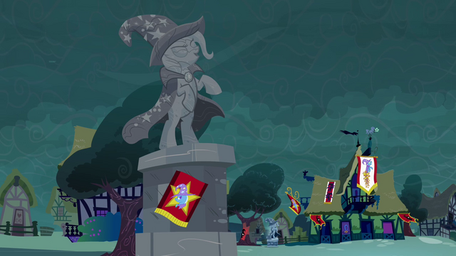 File:Trixie's statue S3E05.png