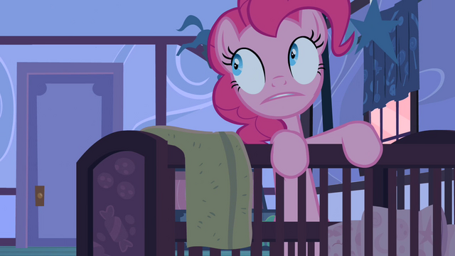 File:StartledPinkie S02E13.png