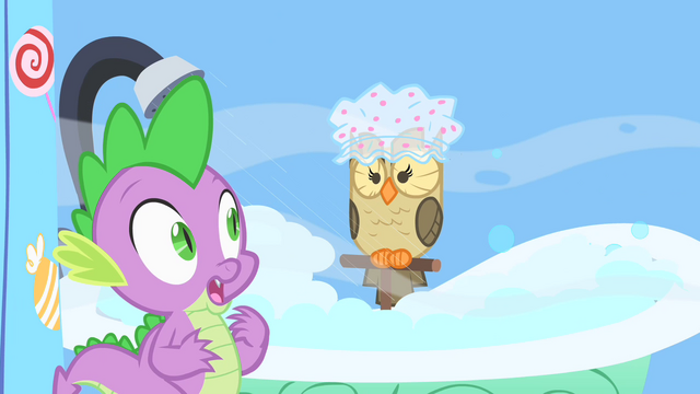 File:Owlowiscious taking a bath S1E24.png
