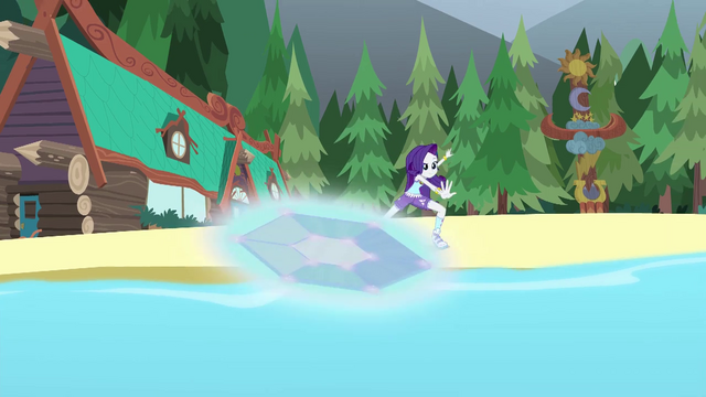 File:Rarity flings a diamond shield toward Derpy's boat EG4.png