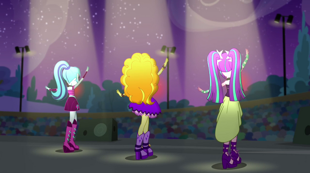 File:Dazzlings backstage shot ampitheater EG2.png