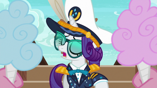 File:Rarity snooty "those all look simply" S6E22.png