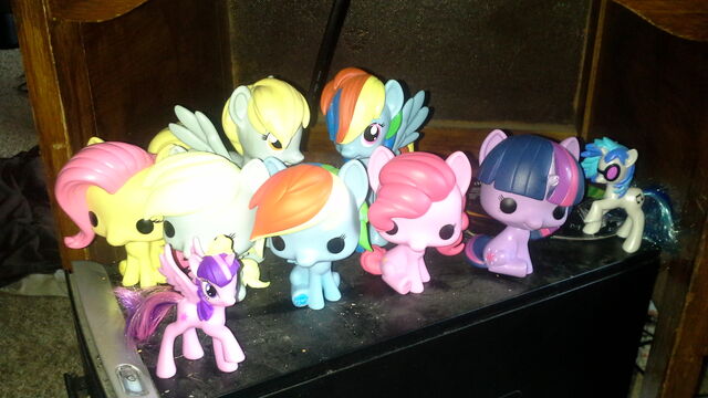 File:Selection of collectable toys.jpg