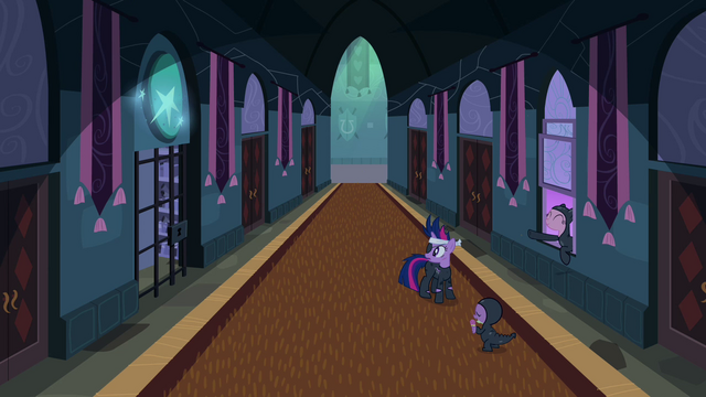 File:Star Swirl Wing S2E20.png