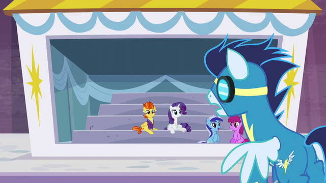 File:Soarin sees Stormy Flare S5E15.png