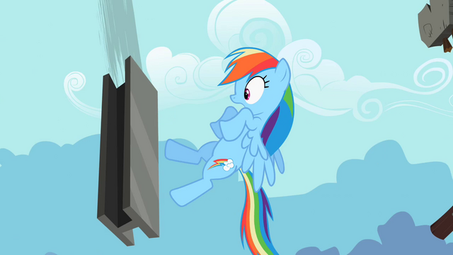 File:Rainbow Dash close one S2E8.png