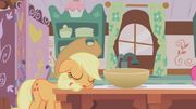 Applejack sleeping S01E04.png