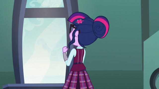 File:Sci-Twi looking out the window EG3.png
