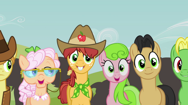 File:Apple family in Raise This Barn S3E08.png