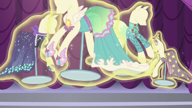 File:Mannequins being levitated S5E14.png