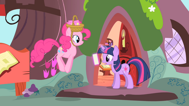 File:Twilight reading letter and Pinkie jumping S1E25.png