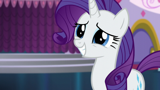 File:Rarity grinning S5E14.png