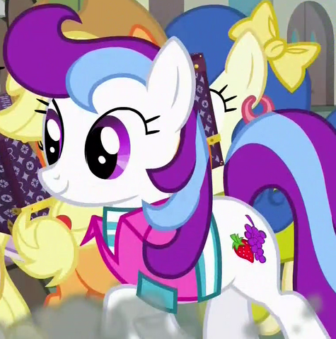 File:Berry Preppy ID S5E16.png