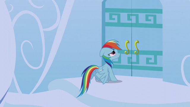 File:Rainbow Dash at her front door S6E7.png