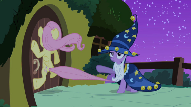 File:Fluttershy SPLAT S2E4.png