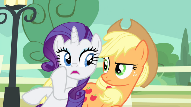 File:Rarity 'More like a shade of' S4E11.png
