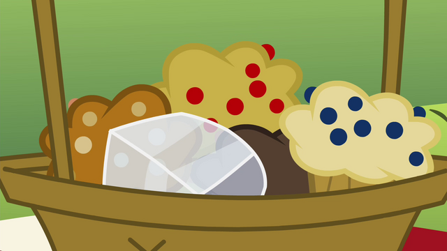 File:Gem falls into a basket of muffins S4E18.png