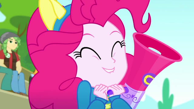 File:Pinkie Pie getting super-excited SS4.png