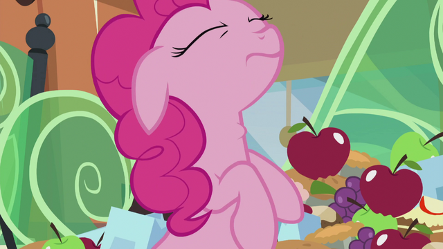 File:Pinkie swallowing S5E8.png