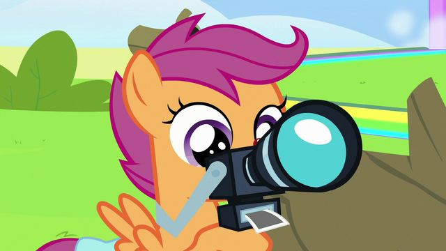 File:Scootaloo takes another picture of Rainbow S7E7.png