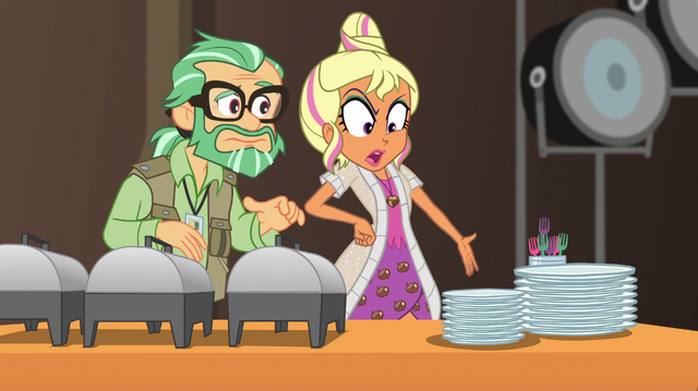 File:Chestnut asking about her imported candy bars EGS2.png