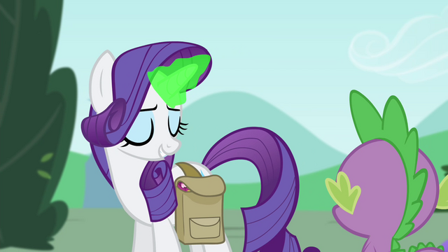 File:Rarity using magic S4E23.png