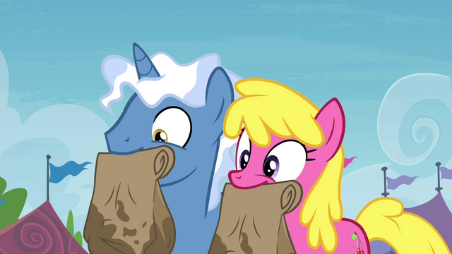 File:Royal Pin and Cherry Berry holding paper bags S4E22.png