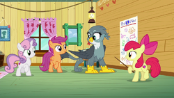 CMC moving their legs and Gabby moving her body as the song begins S6E19