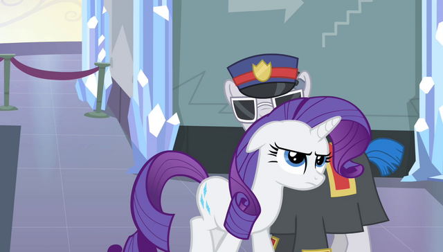 File:Rarity annoyed S4E24.png