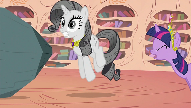 File:Rarity surprised S2E02.png