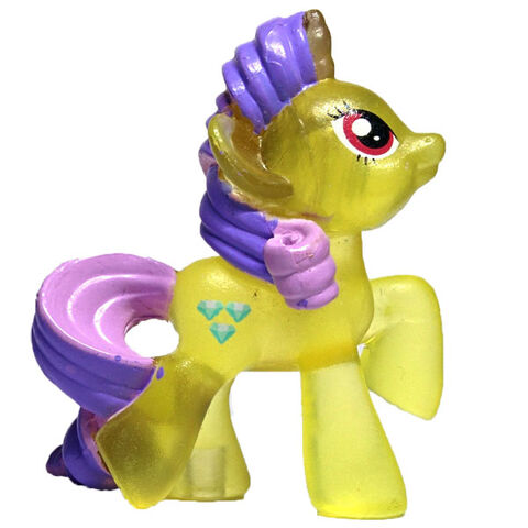 File:Wave 7 Blind Bag Banana Fluff.jpg