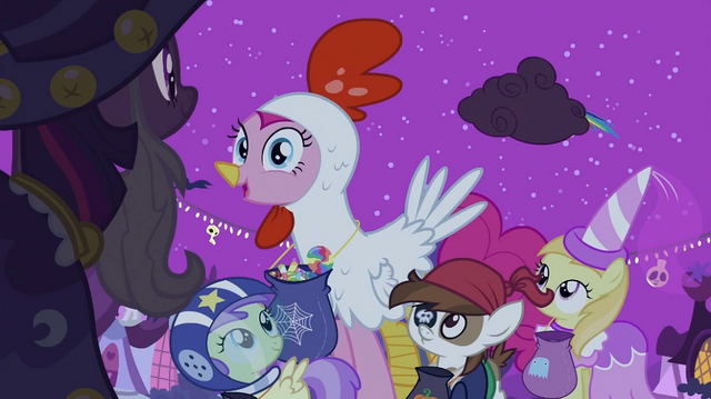 File:Pinkie Pie talking S2E04.png