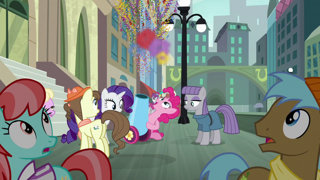 File:Pinkie fires her party cannon S6E3.png