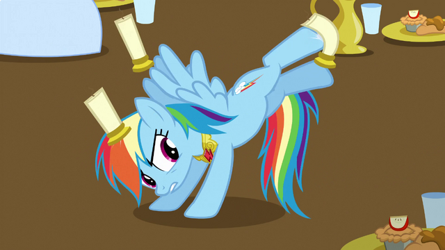 File:Rainbow Dash Knows What's Up 1 S3E10.png