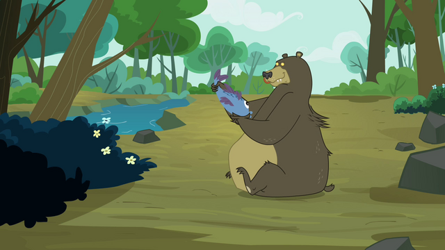 File:Bear with a fish S3E06.png